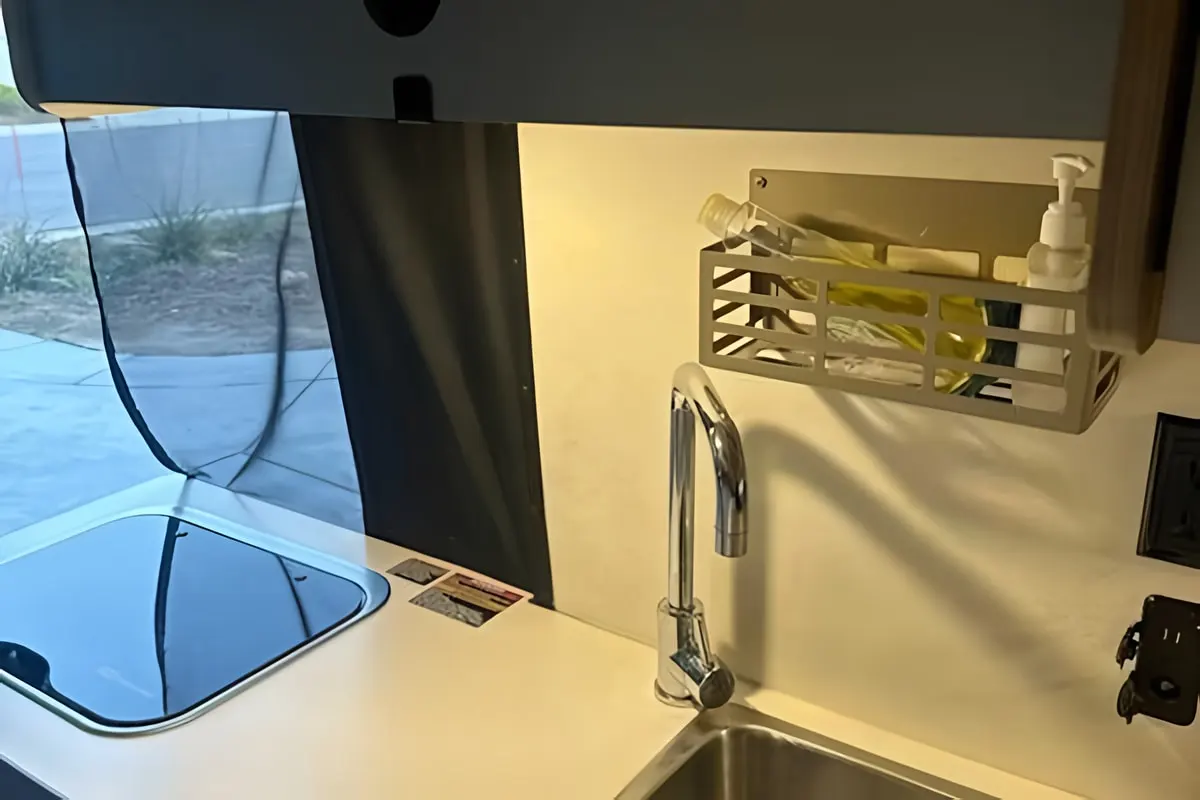 Shower of the 2023 Winnebago Solis 59PX